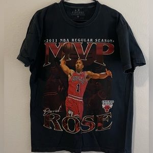 DERRICK ROSE GRAPHIC TEE